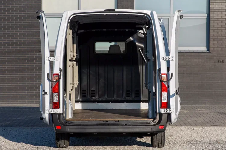 Renault Master L3H2 2.3 170KM AUTOMAT zdjęcie 11