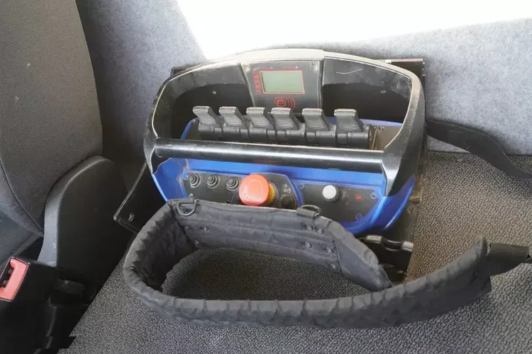 Renault C280 DTI 8 / HDS Fassi F135A.22 / Pilot / Rotator / Burtowy 15 EPAL zdjęcie 11