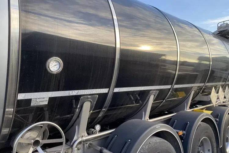 Cysterna do bitumu LAG O-3-ST 43.0 t / 2023 / 32 m3 zdjęcie 6