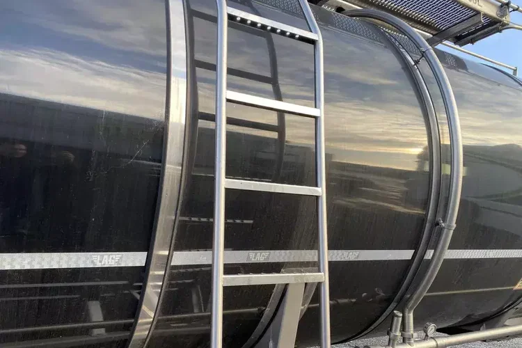 Cysterna do bitumu LAG O-3-ST 43.0 t / 2023 / 32 m3 zdjęcie 9