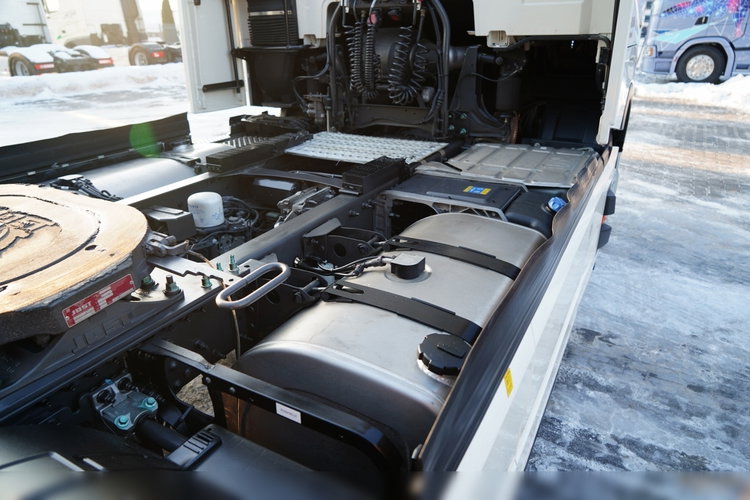 Volvo FH 500 AERO / 2025 ROK / I-SAVE / XXL /  zdjęcie 16