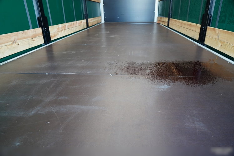 MAN TGX 18.470 / SOLÓWKA / FIRANKA / CAŁA NA PODUSZKACH /  zdjęcie 26