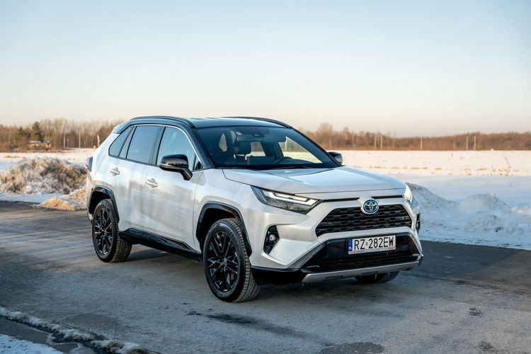 Toyota RAV-4 Selection / 2.5 Hybrid Dynamic Force 222KM AWD / Salon PL FV 23% Cesja zdjęcie 29