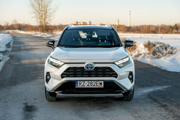 Toyota RAV-4 Selection / 2.5 Hybrid Dynamic Force 222KM AWD / Salon PL FV 23% Cesja zdjęcie 5