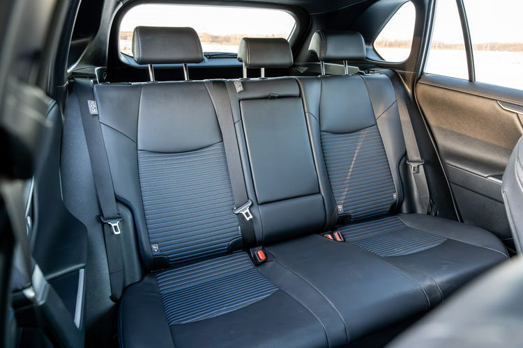 Toyota RAV-4 Selection / 2.5 Hybrid Dynamic Force 222KM AWD / Salon PL FV 23% Cesja zdjęcie 58