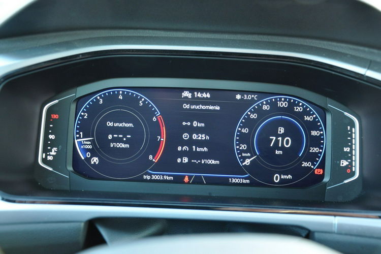Volkswagen T-Roc 1.5TSI 150KM Manual6-G Life Kamera Czujniki 1wł SalonPL Gwar. 13tyskm zdjęcie 26