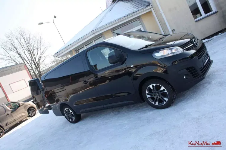 Opel Vivaro zdjęcie 15