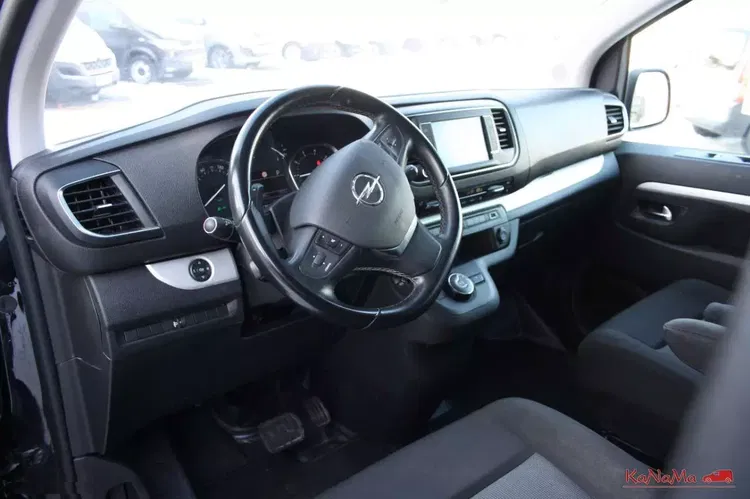 Opel Vivaro zdjęcie 23