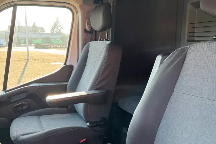 Renault Master zdjęcie 10