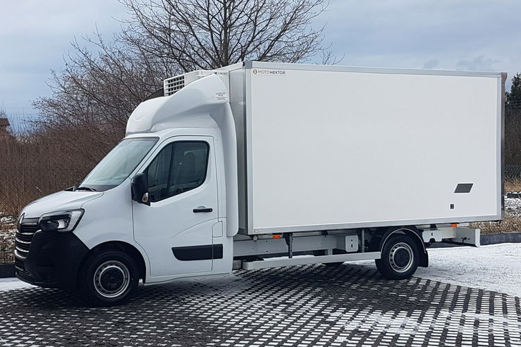 Renault Master 8EP CHŁODNIA MROŹNIA 4.21x2.10x2.01 IZOTERMA AGREGAT THERMO KING zdjęcie 1