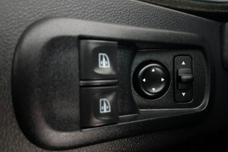 Renault Master 8EP CHŁODNIA MROŹNIA 4.21x2.10x2.01 IZOTERMA AGREGAT THERMO KING zdjęcie 10