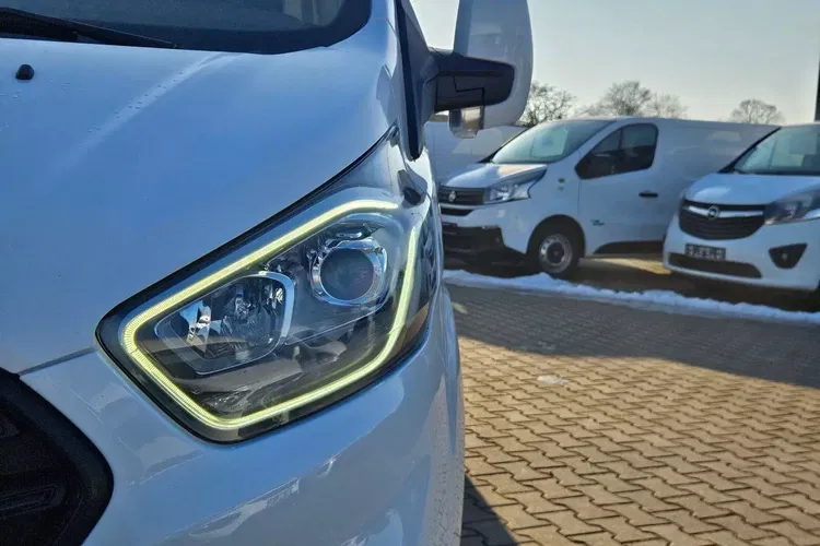 Ford transit-custom L2H1 59900zł NETTO 2.0TdCi/170KM zdjęcie 15