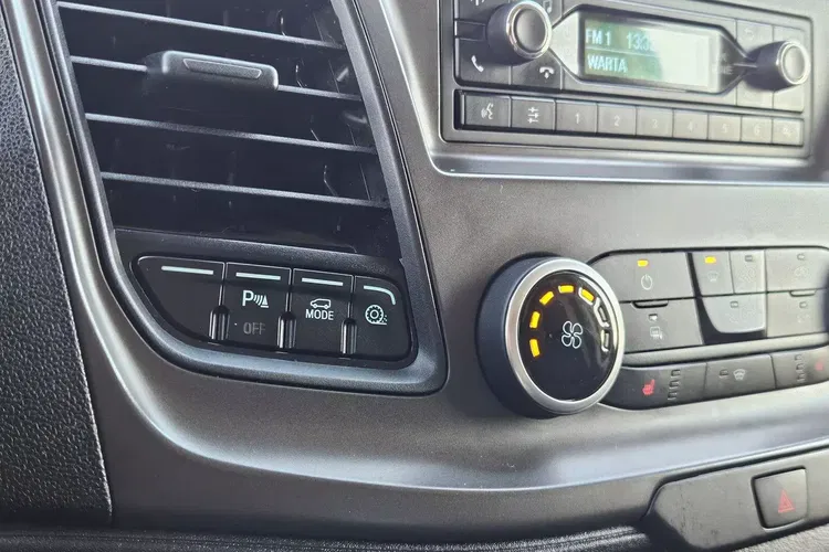 Ford transit-custom L2H1 59900zł NETTO 2.0TdCi/170KM zdjęcie 29