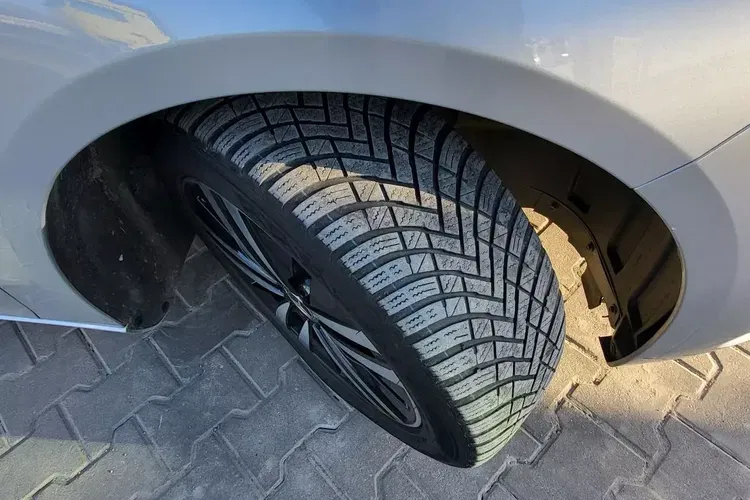 Mercedes klasa-b zdjęcie 9