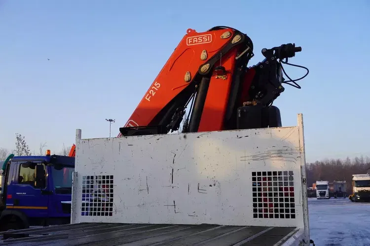 MAN TGS 26.420 6x4 / Fassi F215A.2.24 / Pilot / Rotator / 170 tys. km / platforma 6.7 m zdjęcie 9