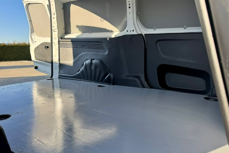 Toyota Proace City SALON PL / 114tys.km / L2H1 DŁUGI / 3 OSOBY / KLIMA / SERVIS/GWARANCJA zdjęcie 15