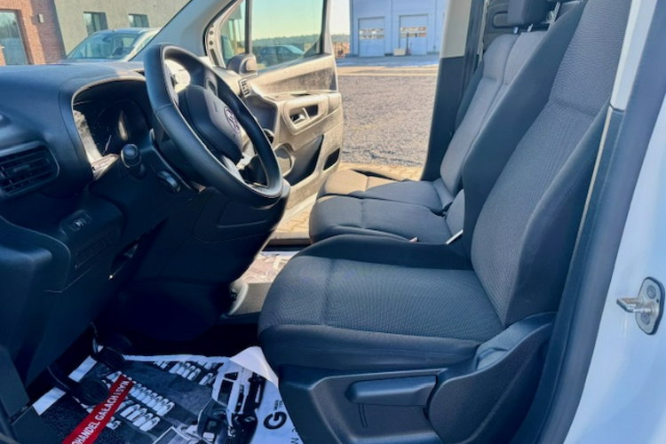 Toyota Proace City SALON PL / 114tys.km / L2H1 DŁUGI / 3 OSOBY / KLIMA / SERVIS/GWARANCJA zdjęcie 7