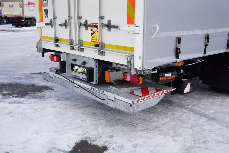 Renault D 16 / 250 / ACC / E 6 / FIRANKA + WINDA / ŁAD. 7 135 KG / 20 PALET zdjęcie 34