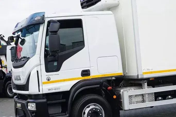 Iveco EUROCARGO / 160-250 / E 6 / CHŁODNIA + WINDA / 14 EUROPALET zdjęcie 27