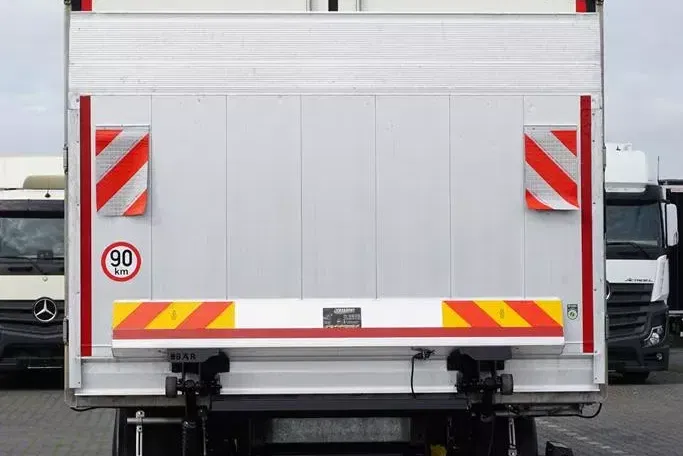 Iveco EUROCARGO / 160-250 / E 6 / CHŁODNIA + WINDA / 14 EUROPALET zdjęcie 39