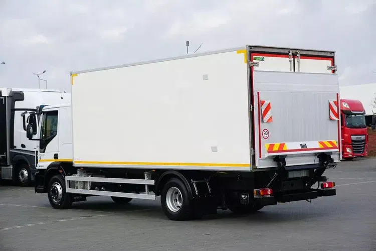 Iveco EUROCARGO / 160-250 / E 6 / CHŁODNIA + WINDA / 14 EUROPALET zdjęcie 6