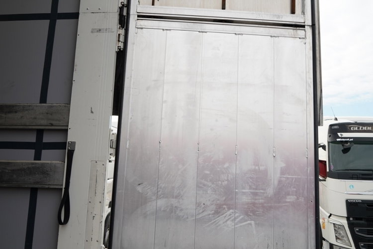 Fruehauf / PRZYCZEPA / PRZEJAZDOWA / OSIE SAF / 2022 / zdjęcie 14