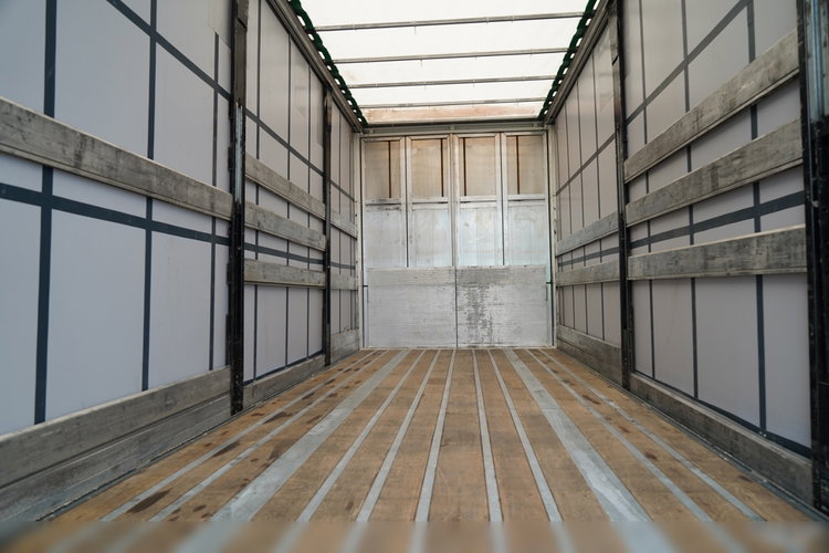 Fruehauf / PRZYCZEPA / PRZEJAZDOWA / OSIE SAF / 2022 / zdjęcie 15