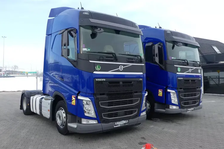 Volvo FH4 460 / EURO 6 / AUTOMAT / I -SHIFT / STANDARD / zdjęcie 13