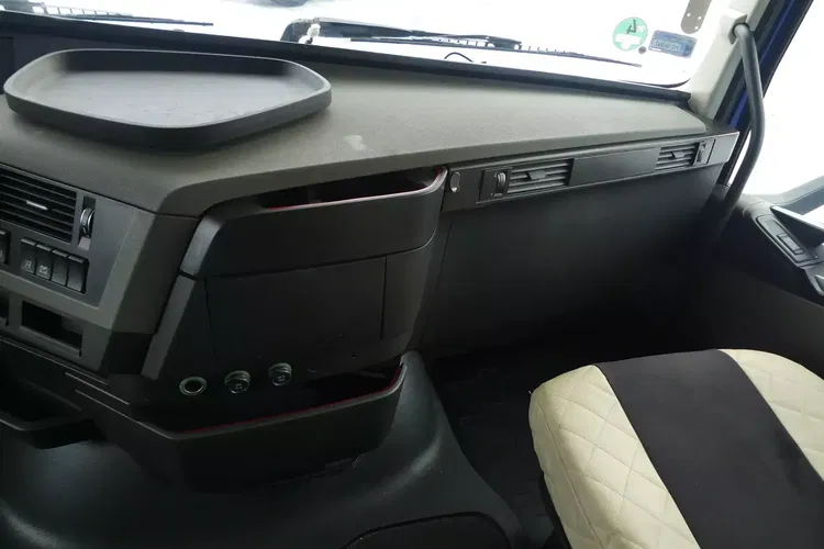 Volvo FH4 460 / EURO 6 / AUTOMAT / I -SHIFT / STANDARD / zdjęcie 27