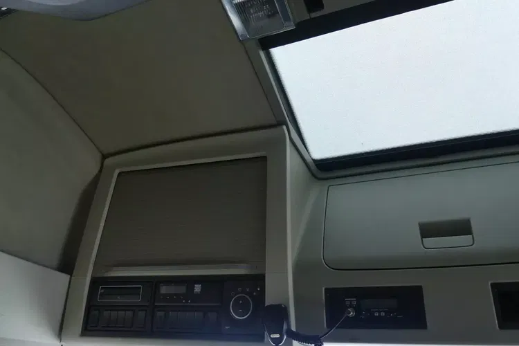 Volvo FH4 460 / EURO 6 / AUTOMAT / I -SHIFT / STANDARD / zdjęcie 28