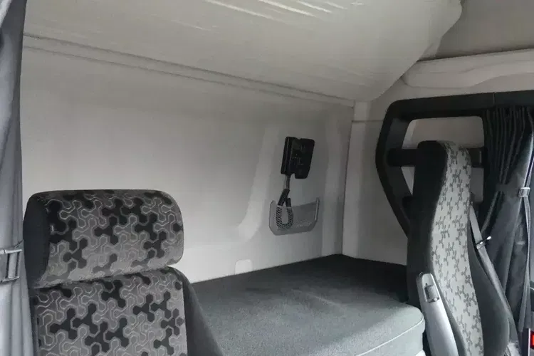 Scania R450 / EURO 6 / RETARDER / STANDARD / AUTOMAT / zdjęcie 24