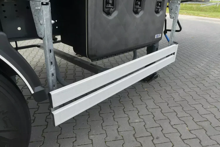 BODEX WYWROTKA 50m3 / KLAPO DRZWI / 2 x SZYBER / OŚ PODNOSZONA / zdjęcie 17