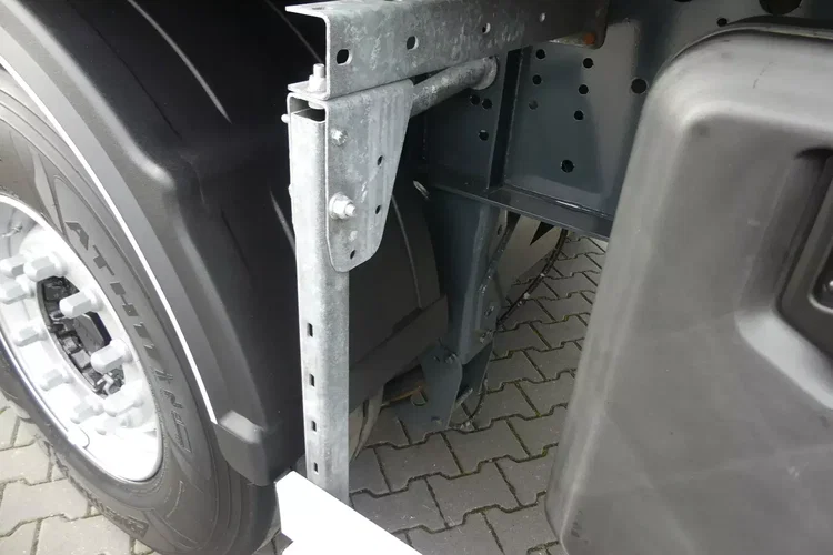 BODEX WYWROTKA 50m3 / KLAPO DRZWI / 2 x SZYBER / OŚ PODNOSZONA / zdjęcie 19