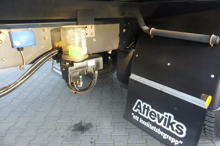 Scania P230 / KONTENER + WINDA / OPTICRUISE / zdjęcie 16