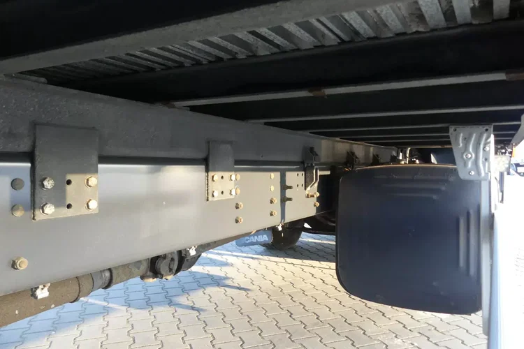 Scania P230 / KONTENER + WINDA / OPTICRUISE / zdjęcie 17