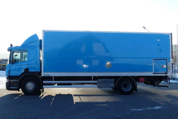 Scania P230 / KONTENER + WINDA / OPTICRUISE / zdjęcie 3