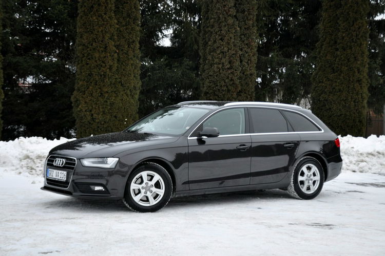 Audi A4 2.0TDI(177KM) Lift Radar ACC Xenon Led Navi Welur 2xParktr. Alu16"ASO zdjęcie 11