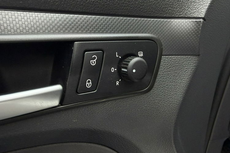 Volkswagen Caddy MAXI, 4Motion, Klimatyzacja, 2 kpl. kół, 7 osobowy, PDC zdjęcie 14