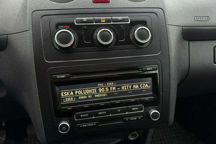 Volkswagen Caddy MAXI, 4Motion, Klimatyzacja, 2 kpl. kół, 7 osobowy, PDC zdjęcie 17