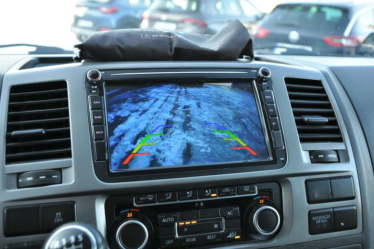 Volkswagen Caravelle 2.0TDI 140KM 9-os. Comfortline Kamera Hak Pełny serwis Super Stan zdjęcie 19