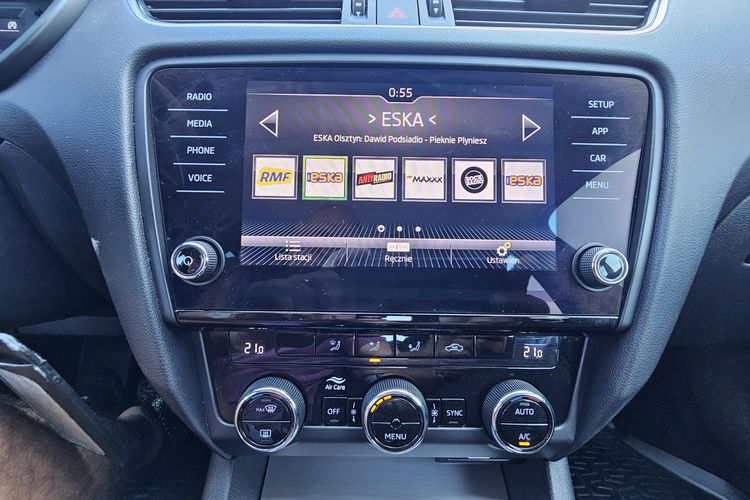 Skoda Octavia Pierwszy właściciel, bluetooth, czujniki parkowania, klimatronik zdjęcie 17