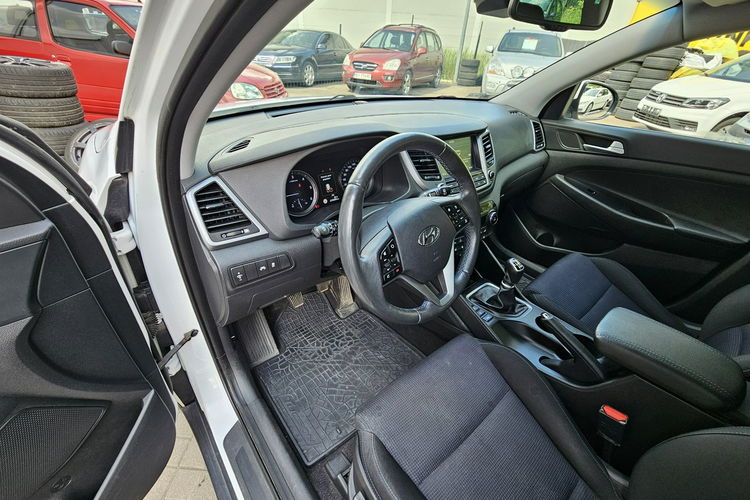 Hyundai Tucson Nawigacja, kamera, grzane fotele i kierownica, serwis zdjęcie 17
