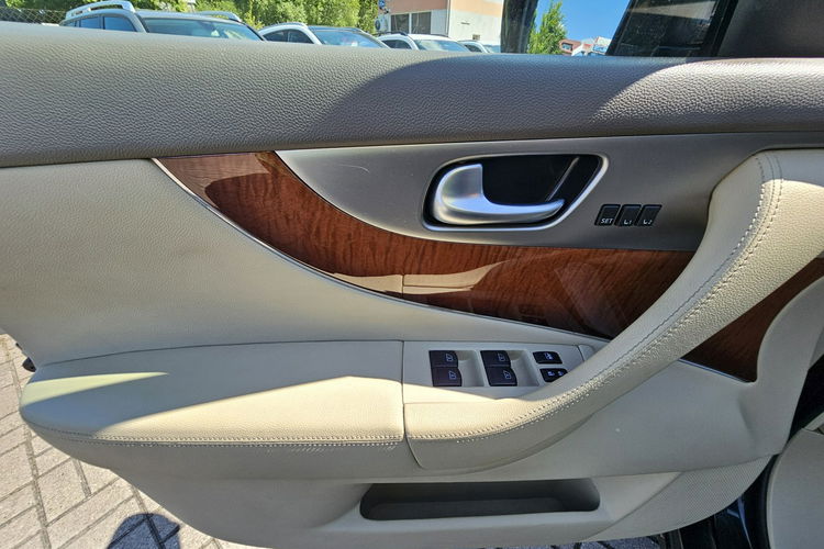 Infiniti QX70 Pierwszy właścicel, skóra, kamera 360, grzane fotele, serwis, 4awd zdjęcie 19