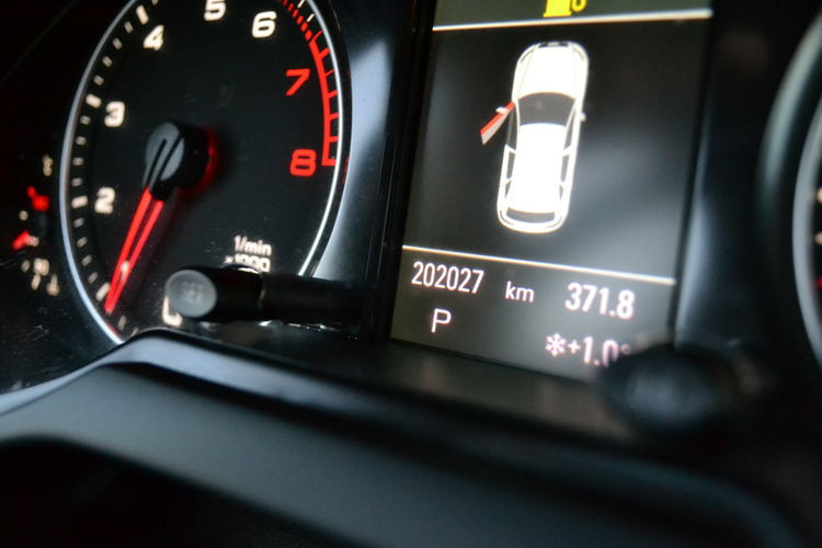 Audi Q5 2.0 211KM Zarejestrowany CLIMA Automat Nowy RozrząD zdjęcie 17