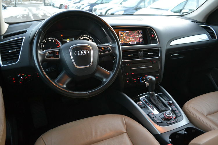 Audi Q5 2.0 211KM Zarejestrowany CLIMA Automat Nowy RozrząD zdjęcie 7