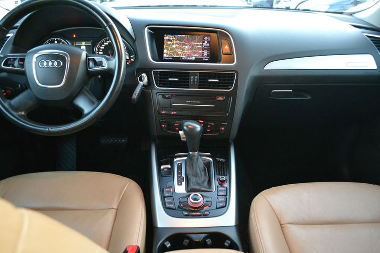 Audi Q5 2.0 211KM Zarejestrowany CLIMA Automat Nowy RozrząD zdjęcie 8