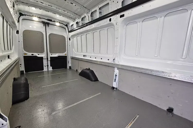 Ford transit L4H3 72999zł NETTO 2.0TdCi/131KM zdjęcie 19