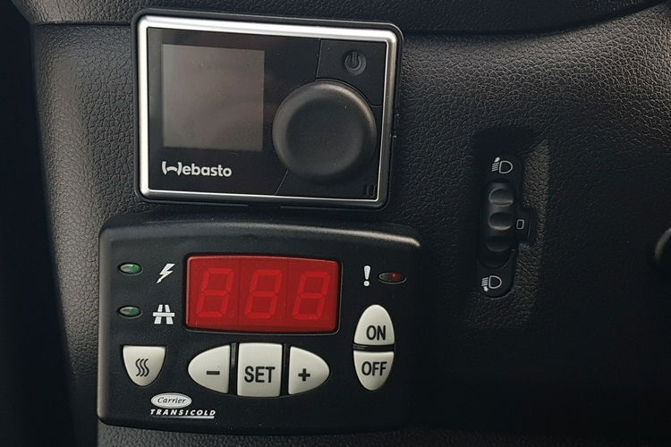 Renault Master L3H2 CHŁODNIA AGREGAT 2 KOMORY MATERAC IZOTERMA GRZANIE WEBASTO KLIMA zdjęcie 24