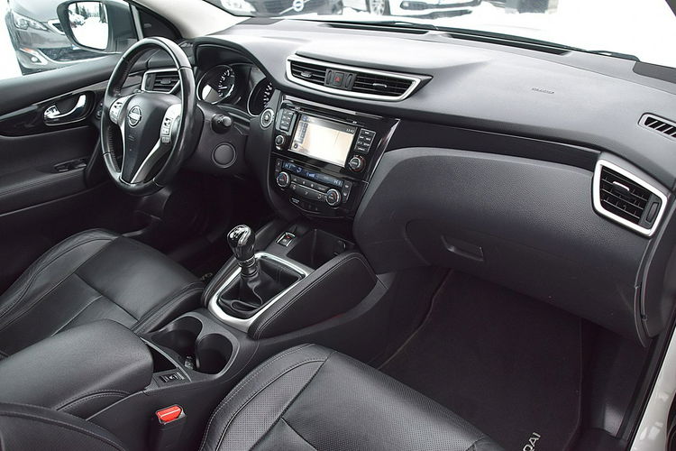 Nissan Qashqai 1.6DIG-T 163KM Skóra Led Navi Kamera 360 Gwarancja zdjęcie 24