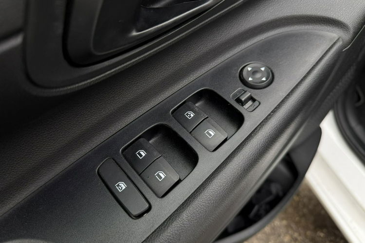 Hyundai i20 Klimatyzacja, PDC, Kamera cofania, CarPlay/AndroidAuto zdjęcie 15